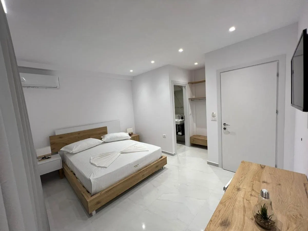 Sea Breeze Villa Sarandë Albania