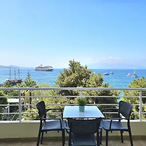 Saint Tropez Saranda